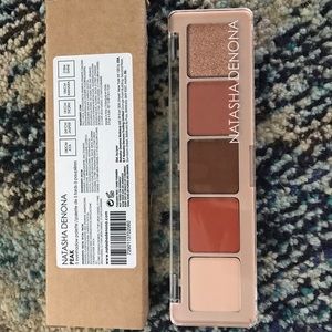 Natasha denoa makeup pallet